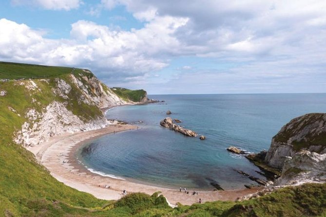 5-Day Devon and Cornwall Small-Group Tour from London - Dartmoor and Tavistock: ponies, rock formations, and a classic market-town stop