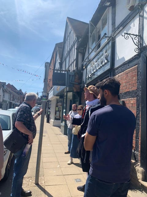 A tour of Warwick with Queen Elizabeth's secret lover - Key things to know before you go