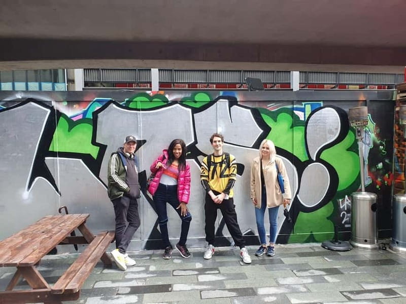 ADVANCED GRAFFITI STREET ART TOUR / SHOREDITCH / EAST LONDON - “Codes, slang, hierarchies, rivalries” sounds abstract, then it clicks