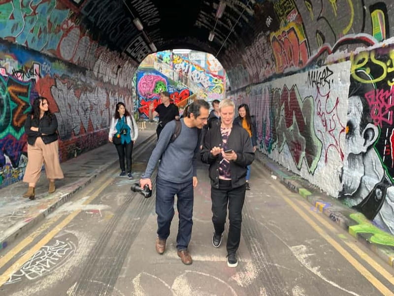 ADVANCED GRAFFITI STREET ART TOUR / SHOREDITCH / EAST LONDON - The Banksy plan: what you’ll see and why it matters