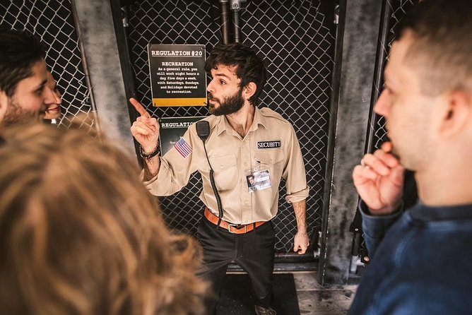Alcotraz Prison Cocktail Experience in London - How the show runs in real time, from jumpsuits to Warden moments