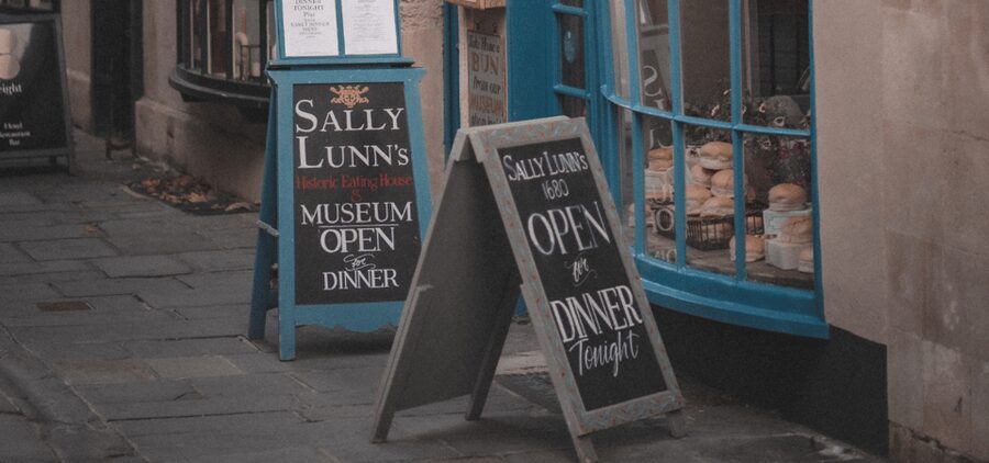 Bath : 2 Hour Historic Walking Tour With An App - Quick Hits Before You Go