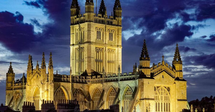 Bath: 90-Minute Private Ghost Walking Tour - Circuses, Crescents, Streets, and Squares With the Dark Backstory