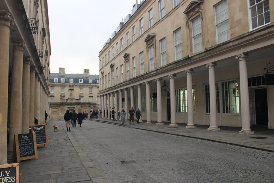 Bath: Bridgerton Filming Locations Walking Tour with Music - Lady Danbury’s Mansion and the Holburne Finish