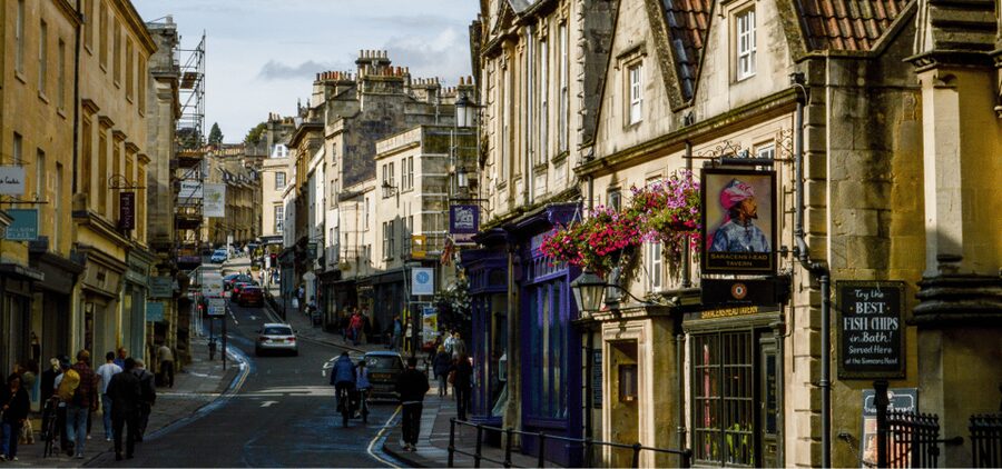 Bath: Bridgeton Walking Tour with an APP - Holburne Museum: Art Stops Add a Different Kind of Atmosphere