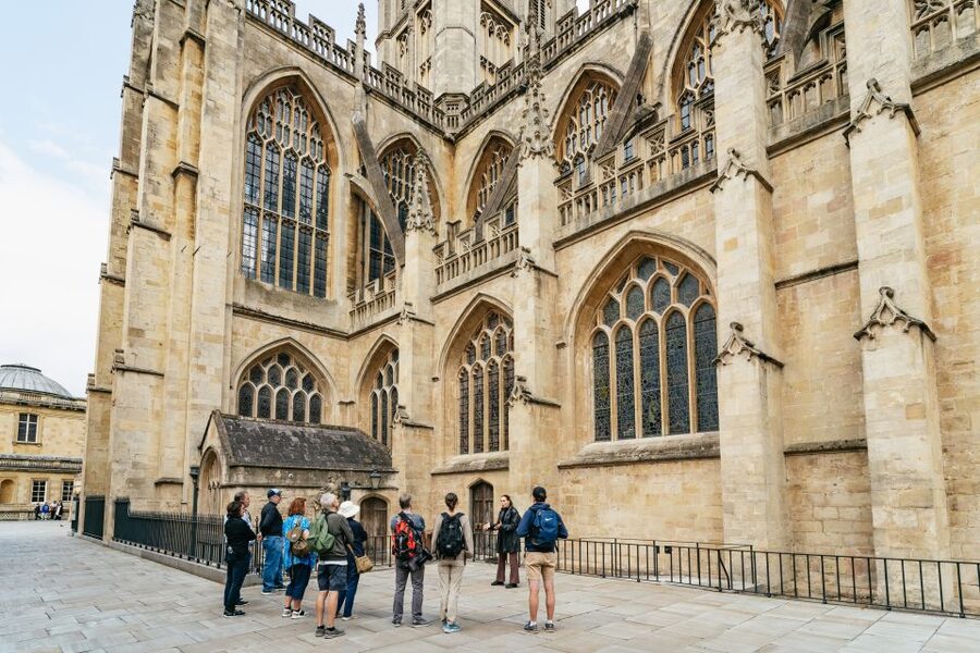 Bath: City Walking Tour with Optional Roman Baths Entry - Bath Abbey and Georgian Bath in 2 hours, why this route works