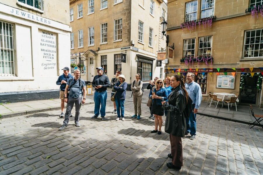 Bath: City Walking Tour with Optional Roman Baths Entry - Walking time, steps, and how to plan your day around a short tour