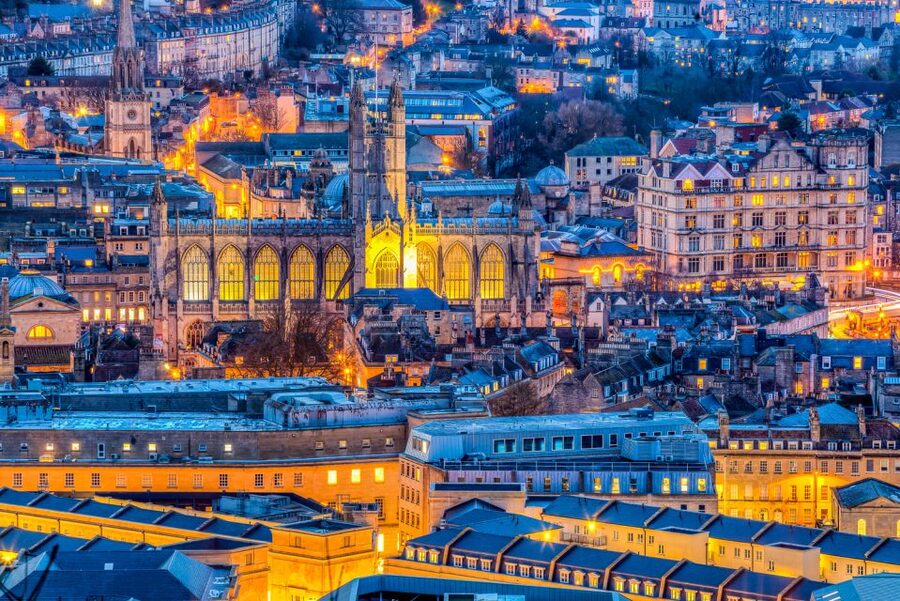 Bath: Guided Ghost Tour - Meeting Outside Bath Abbey, Costume On, Stories Ready