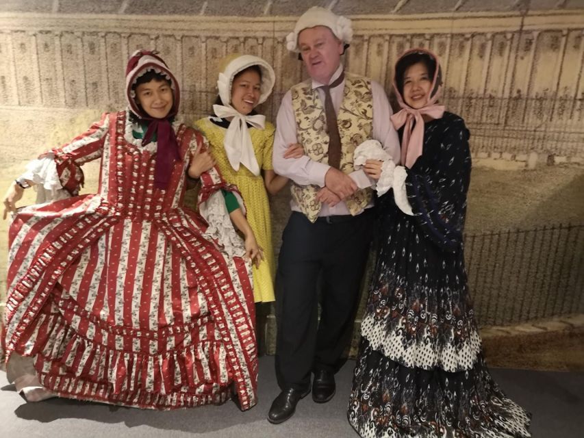 Bath: Guided Tour of Iconic Bridgerton Filming Locations - The Royal Crescent finale, Featherton House, and Anthony’s last encounter with Sienna