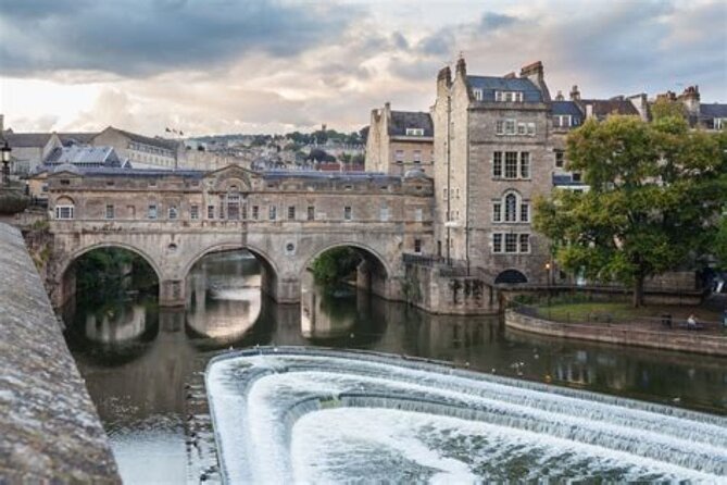 Bath: Local Pubs & Historic Sights Walking Tour (3h) - Bath Abbey to the first pint: why this tour works