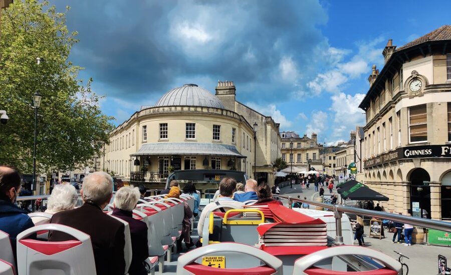 Bath: Tootbus Bath Discovery Hop-On Hop-Off Tour - City Tour Route: From Abbey Area to Royal Crescent Views