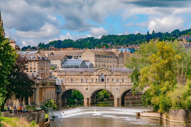 Best of Bath Walking Tours - Georgian Tour - Queen Square and Assembly Rooms: Georgian Fashion in Stone