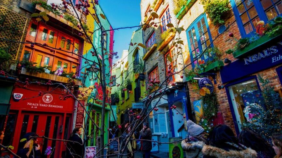 Best of London Walking Tour-3 Hours, Small Group max 10 - Off-The-Main-Roads London: Alleys, Quaint Squares, And The Real Vibe