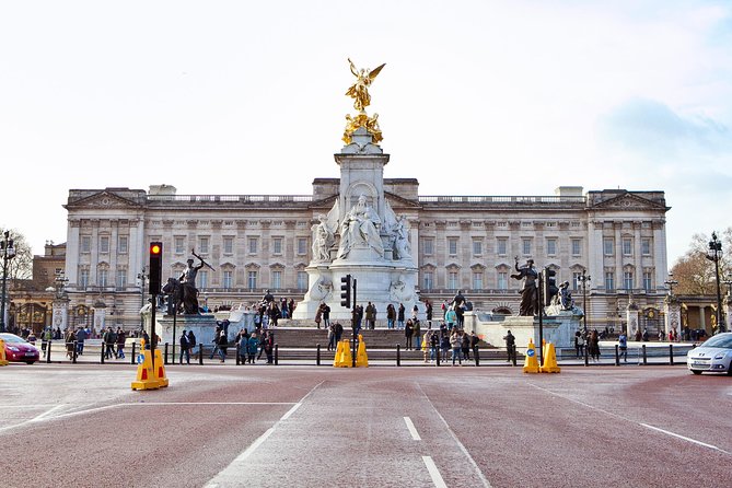 Black Taxi Tour of London: Classic Sightseeing Bespoke & Fun - A Private Taxi Tour That Puts London in Order Fast