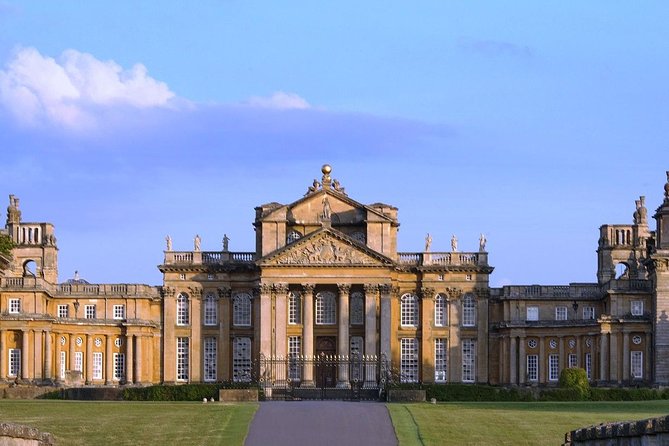 Blenheim Palace Tour and The Cotswolds Day Trip from London - Entering Blenheim Palace: Churchill links and the State Rooms showpieces