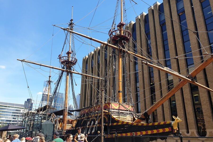 Booze, Brothels & the Bard: London's Bawdy Borough - The original Globe site and Shakespeare’s Globe, the Bard in this neighborhood