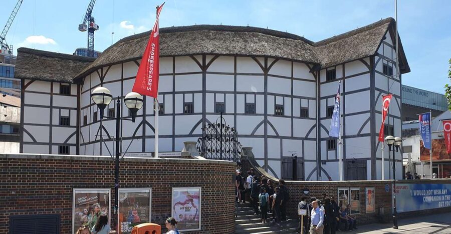 Booze, Brothels & the Bard: London's Bawdy Borough - Southwark Cathedral and London Bridge, where stories stop being separate