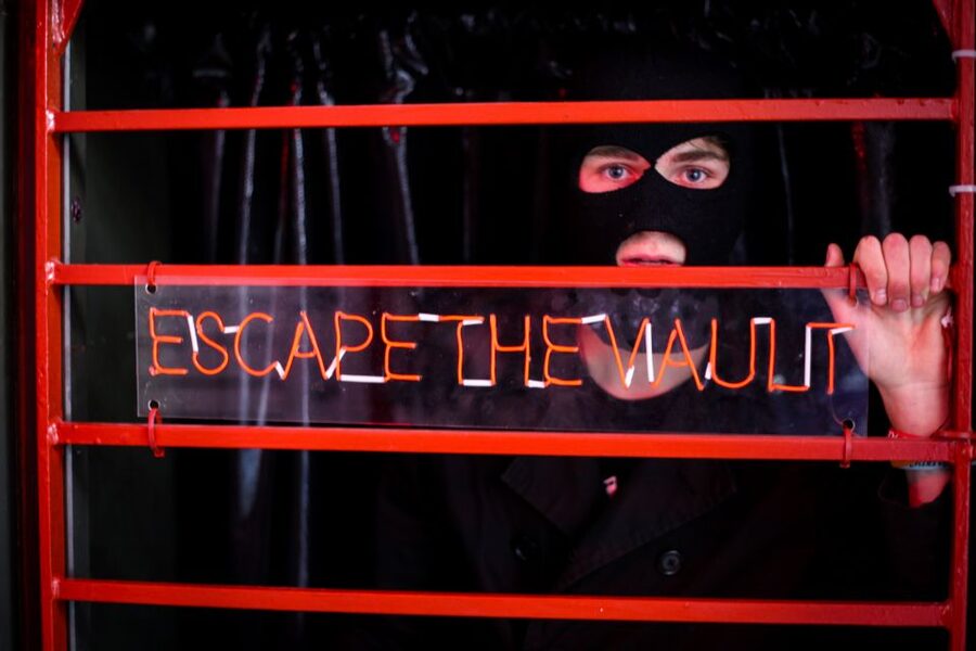 Brighton: Escape the Vault and Rob a Bank Escape Room - Your mission inside the vault: Charles Fawkley’s cash in 40 minutes