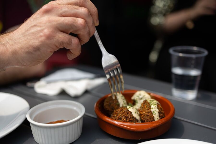 Brighton: Walking Food Tour (Vegan and Vegetarian options) - What you really get from 5 vegan and vegetarian tasters