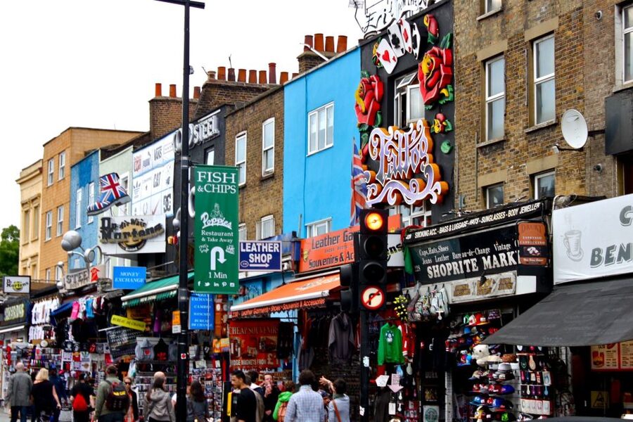 British Museum & Camden Town - Private Tour in Italian - Camden Town on Foot, From Market Stalls to Stables Market Ending