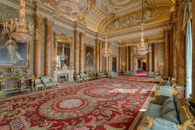 Buckingham Palace Entrance Ticket & British Royalty Guided Tour - Photo rules, security checks, and small details that prevent stress