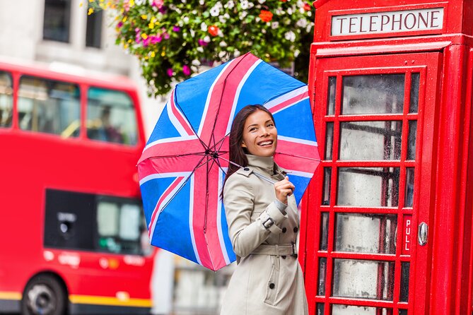 Buckingham Palace Exterior and Royal History Private Tour - Trafalgar Square to Admiralty Arch, the royal route begins