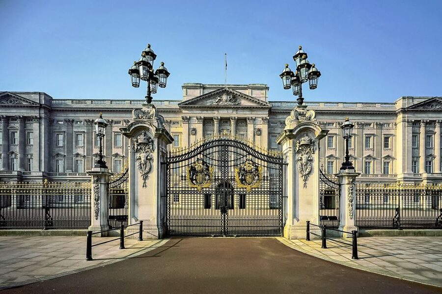 Buckingham Palace: The State Rooms Entrance Ticket - What you will see in the State Rooms, from Rembrandt to Sèvres porcelain