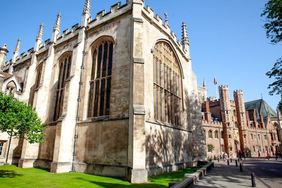 Cambridge: 2-Hour Private University Walking Tour - Your Route from King’s Parade to the Best University Photo Stops
