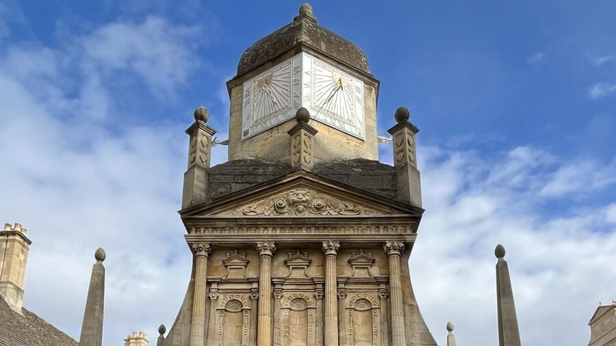 Cambridge: City Walking Tour & Exploration Game - Price and value: what $37 for up to five gets you
