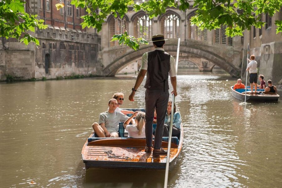 Cambridge: Guided Shared River Punting Tour - What the Punt Route Covers: 8 Colleges and 9 Bridges From the River