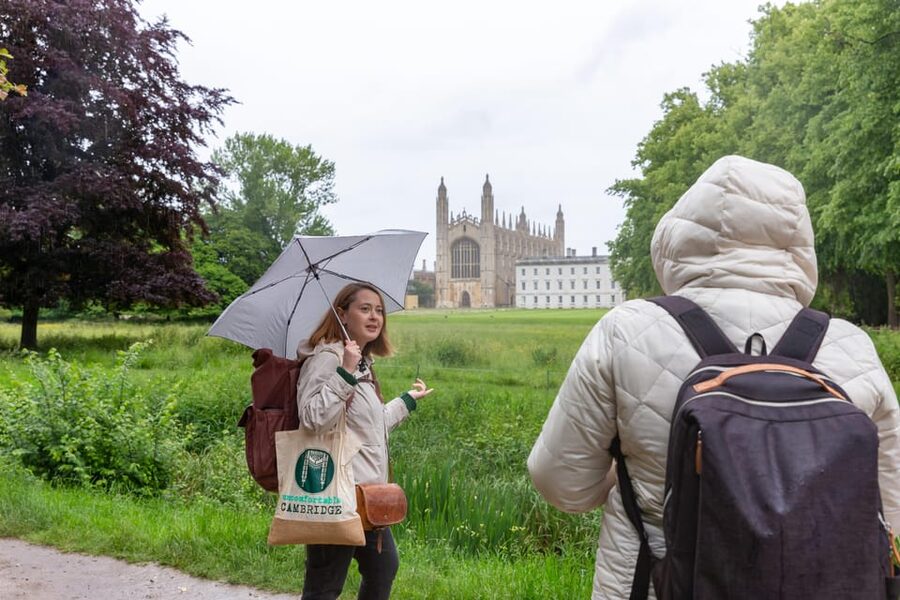 Cambridge: The Original Uncomfortable Cambridge™ Tour - The Backs and Darwin College: reading the “pretty” parts with sharper questions