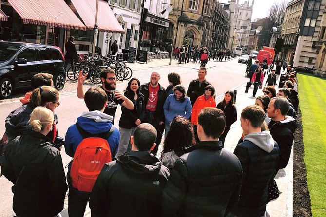 Cambridge University Walking Tour by Alumni™ Kings College Option - Meet Your Alumni Guide at King’s College on King’s Parade