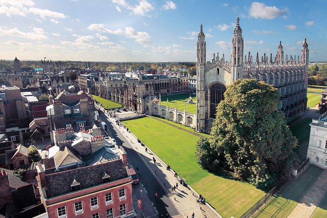 Cambridge University Walking Tour by Alumni™ Kings College Option - Senate House and the grade-announcement tradition