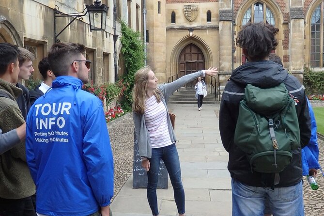 Cambridge University Walking Tour by Alumni™ Kings College Option - King’s College Chapel upgrade: self-guided, about 45 minutes, go in ready