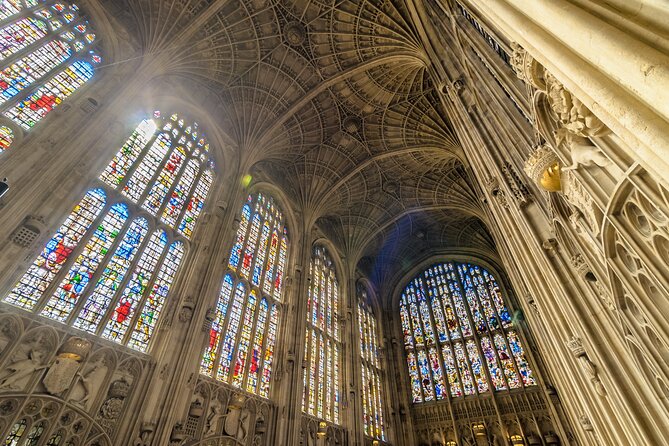 Cambridge University With Alumni: Optional Kings College Entrance - Senate House and Trinity College: ceremonies and top-name alumni