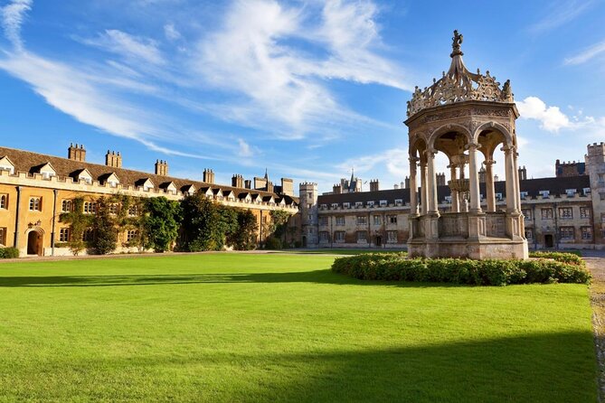 Cambridge University With Alumni: Optional Kings College Entrance - King’s College Chapel, what you’ll actually notice during the visit