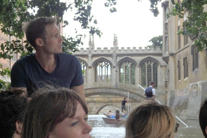 Cambridge Walking & Punting Tour by Alumni™ King’s College Option - Why this Cambridge combo (walk plus punt) works so well