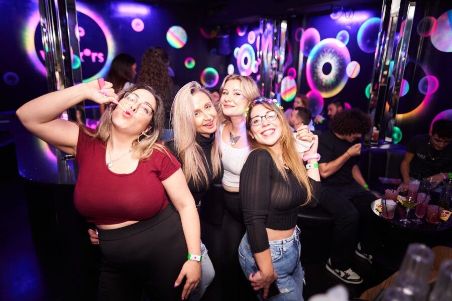 Camden Pub Crawl & Bar Tour London - Stops two to five: pubs, bars, and the deals that keep you moving