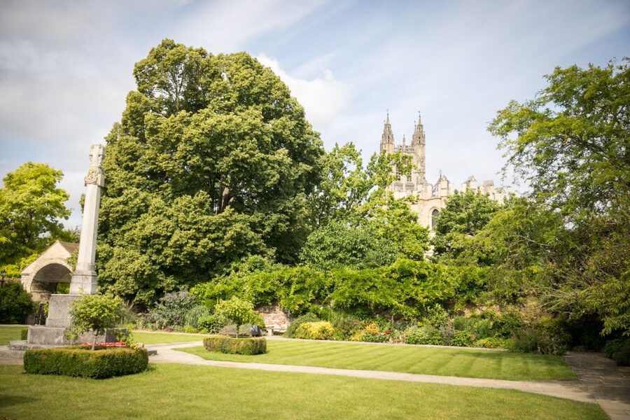Canterbury Cathedral: Entry Ticket with Audio Guide - Who should book this audio guide visit?