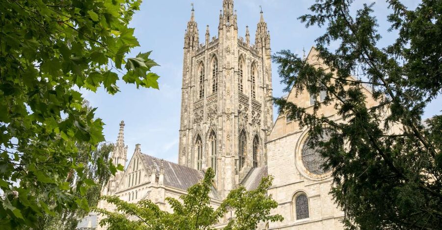 Canterbury Cathedral: Entry Ticket with Audio Guide - Entering Canterbury Cathedral with a skip-the-line audio guide set