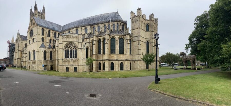 Canterbury: Walking Tour with Green Badge Guide - The medieval lanes, timber-framed buildings, and the fun of seeing “crooked” up close
