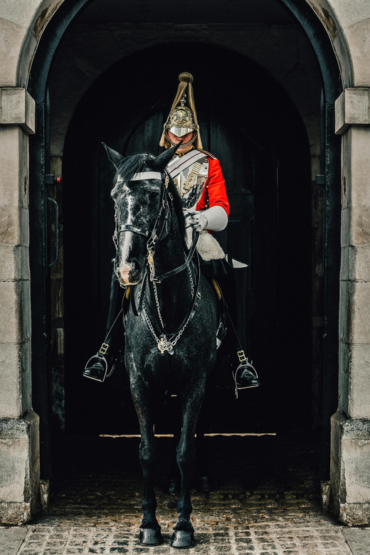 Changing of the Guard Experience in London - Why the Guide Makes or Breaks This Tour