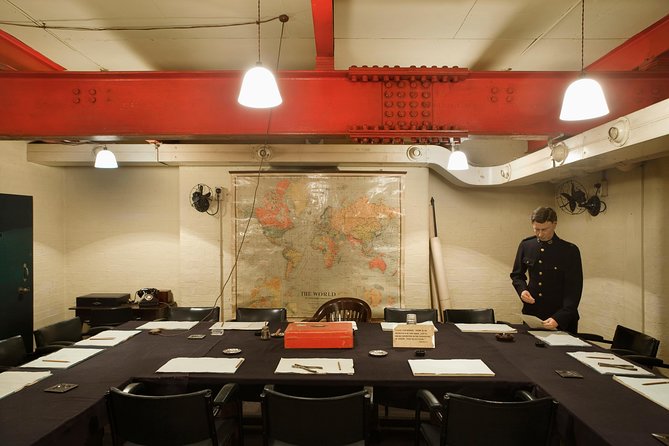 Churchill War Rooms "Behind The Glass" and Private Car Tour - How Long You’ll Spend Underground (And How to Pace It)