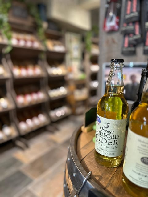 City of Bath: British Wine and Cheese Tasting Experience - What you taste in 60 minutes: 3 English wines and 3 British cheeses