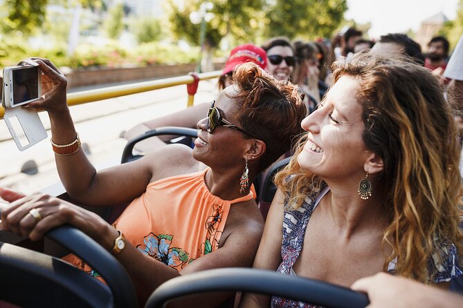 City Sightseeing London Hop-On Hop-Off Bus Tour & Bookable Extras - Timing realities: frequency, last buses, and what to do when the day fights back