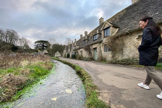 Cotswolds Day Trip from London with Optional Village Lunch - The Optional 2-Course Pub Lunch at the Swan Hotel