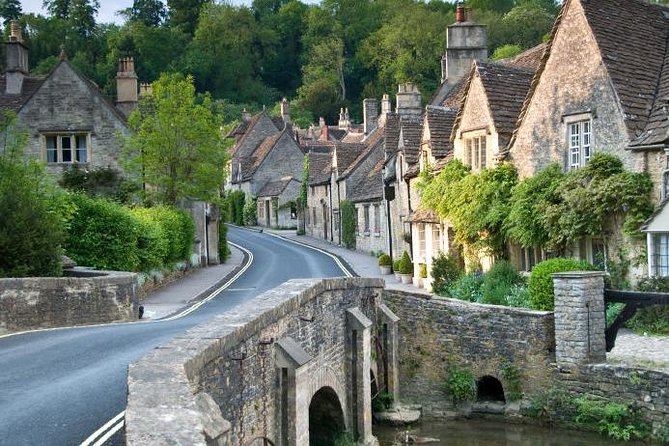Cotswolds Day Trip from London with Optional Village Lunch - Stow-on-the-Wold: The Last Stop for Antiques and Hilltop Charm