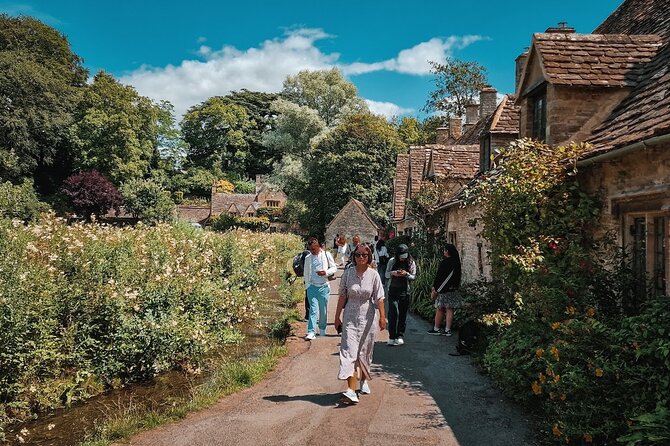 Cotswolds Day Trip from London with Optional Village Lunch - Burford, the High-Street Entrance to the Cotswolds