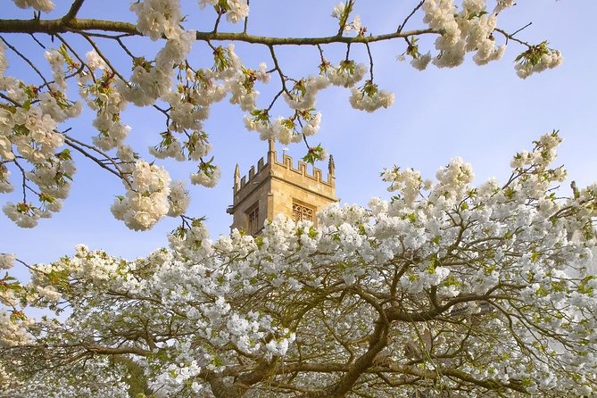 Cotswolds Small Group Tour from London - Bibury and Arlington Row: William Morris, Weavers Cottages, and Coln River Drama