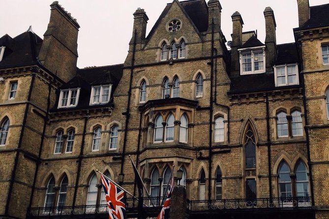 Cotswolds Villages and Oxford Full Day Tour from London - Bridge of Sighs: a quick photo-and-architecture moment